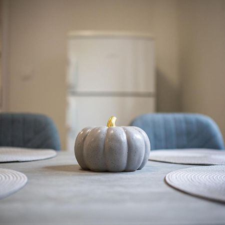 Nitra Castle Suite - Modern Elegance & Serenity Exterior foto